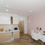 Apartment Marmo - Comfort One Bedroom With Balcony And Sea View 2