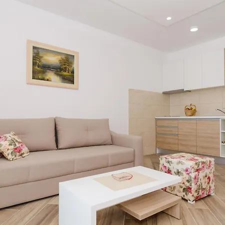 Marmo - Comfort One Bedroom With Balcony And Sea View 2 Mlini