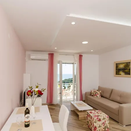 Appartement Marmo - Comfort One Bedroom With Balcony And Sea View 2 Mlini