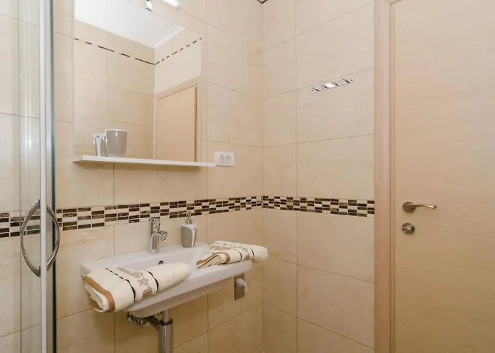 Marmo - Comfort One Bedroom With Balcony And Sea View 2 * Mlini